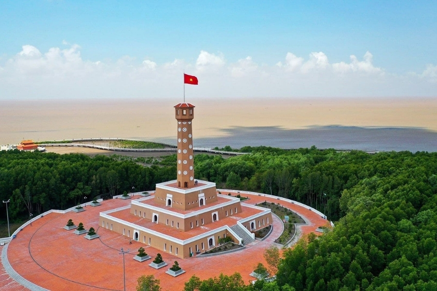 Du lịch mũi đất Cà Mau tháng 6