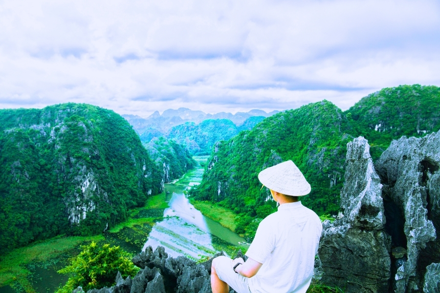 Hang Múa Ninh Bình