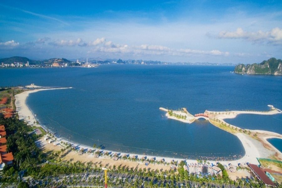 bãi tắm Tuần Châu