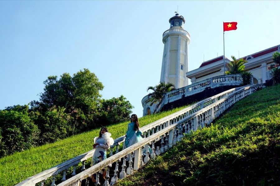 Khám phá đảo Vĩnh Thực - hải đăng Vĩnh Thực