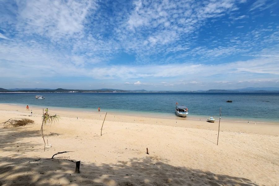 Các hoạt động khác khi tới cù lao Mái Nhà