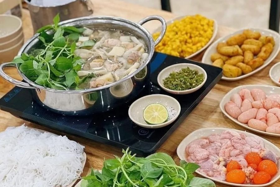 Địa chỉ ăn lẩu gà lá é ngon tại Phú Yên