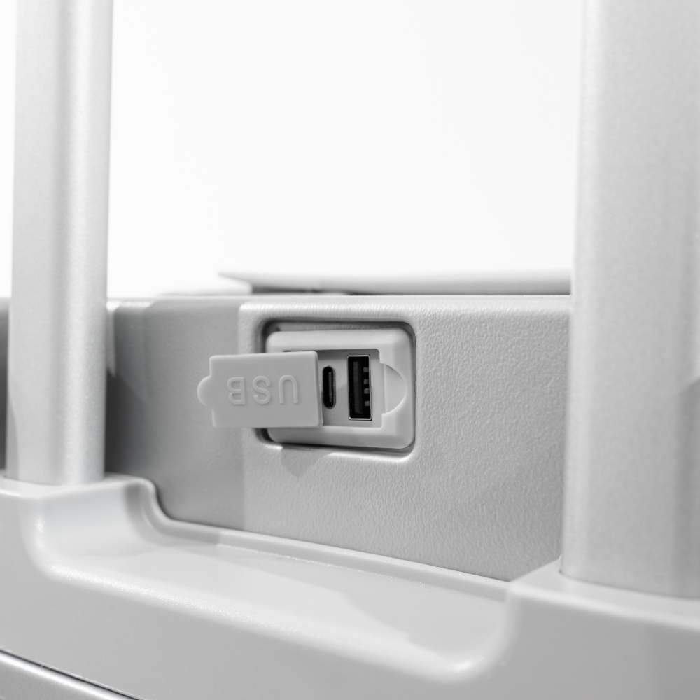 Vali thời trang Lumi - cổng sạc USB/Tyce C