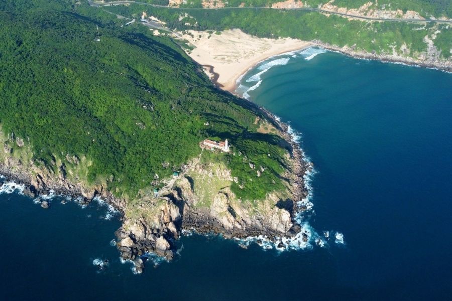 Những điểm du lịch đẹp gần bãi biển Hóc Chổ