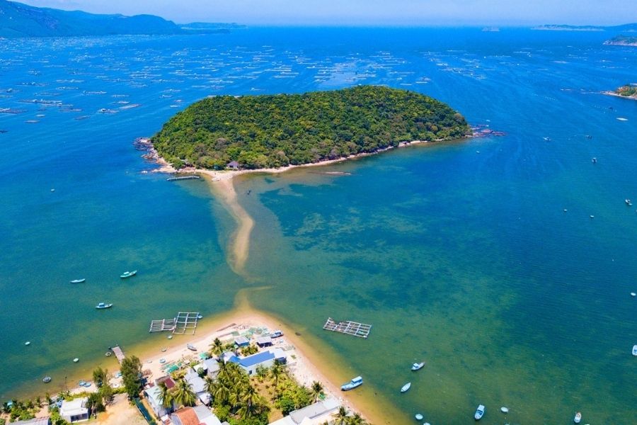 Du lịch đảo Nhất Tự Sơn