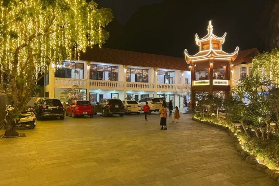 10 quán dê ngon Ninh Bình nức tiếng khi du lịch Tràng An - Tam Cốc