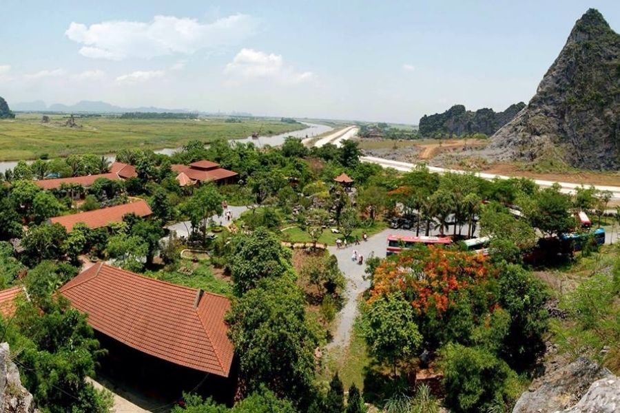 10 quán dê ngon Ninh Bình nức tiếng khi du lịch Tràng An - Tam Cốc