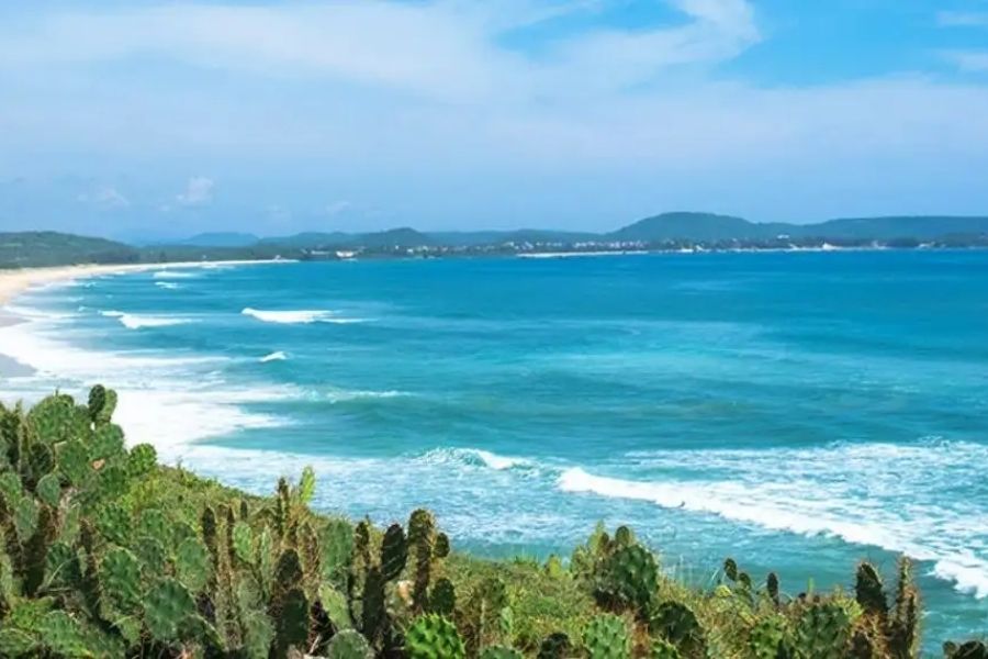 Các điểm du lịch đẹp gần Biển Yến