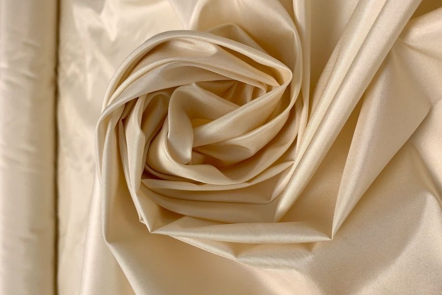 Đặc điểm của vải dù