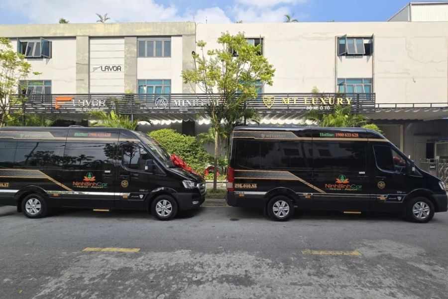 Limousine Ninh Bình Car