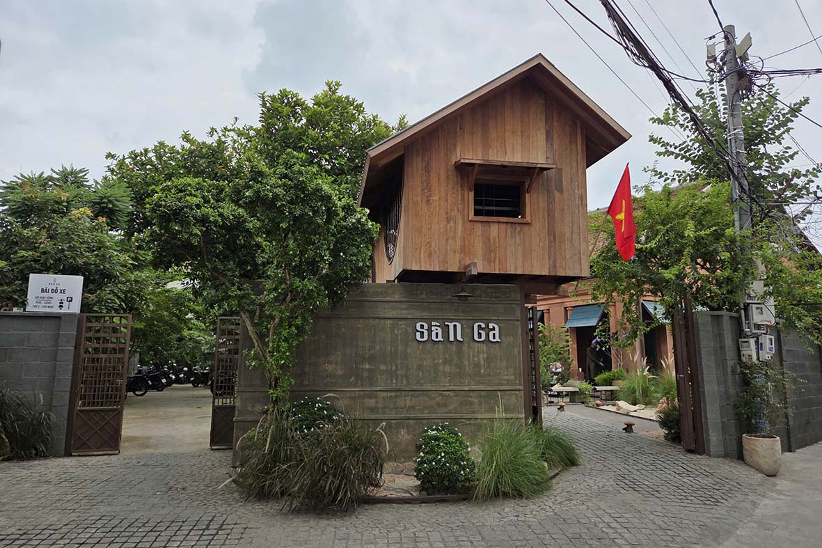 ☕ QUÁN CAFE SÂN GA TUYỂN DỤNG 🚂✨