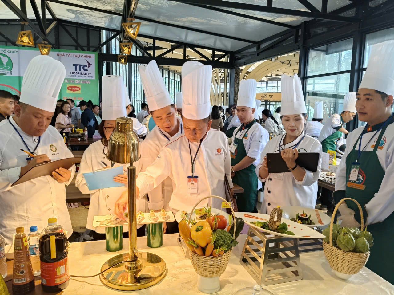 Đỉnh cao giải nhất ẩm thực về với Đồng Nai - Hội thi Đầu bếp Tài năng Việt Nam lần 1 năm 2025 - Chủ đề: “Hương vị Cao nguyên và Biển”