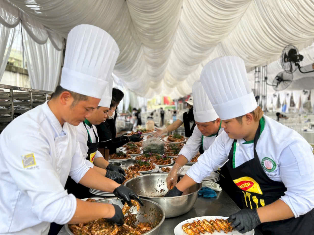 Duy Hiển Event Tuyển Dụng – Nơi nghề bếp bắt đầu và tỏa sáng!