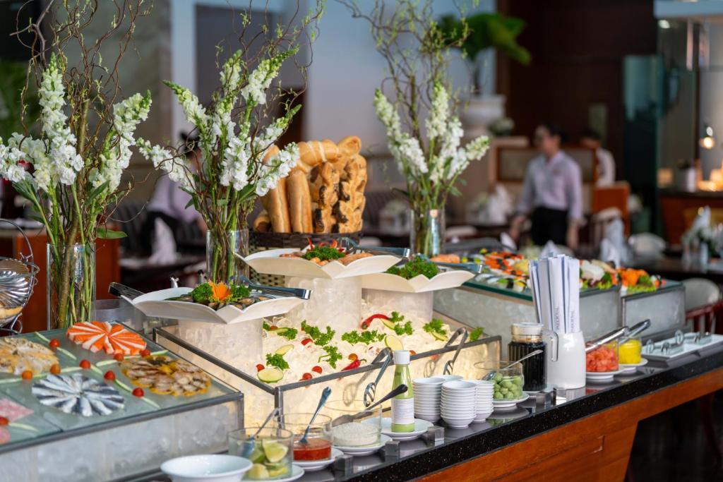 Garden Plaza Saigon Hotel (Parkroyal Saigon) tuyển dụng các vị trí