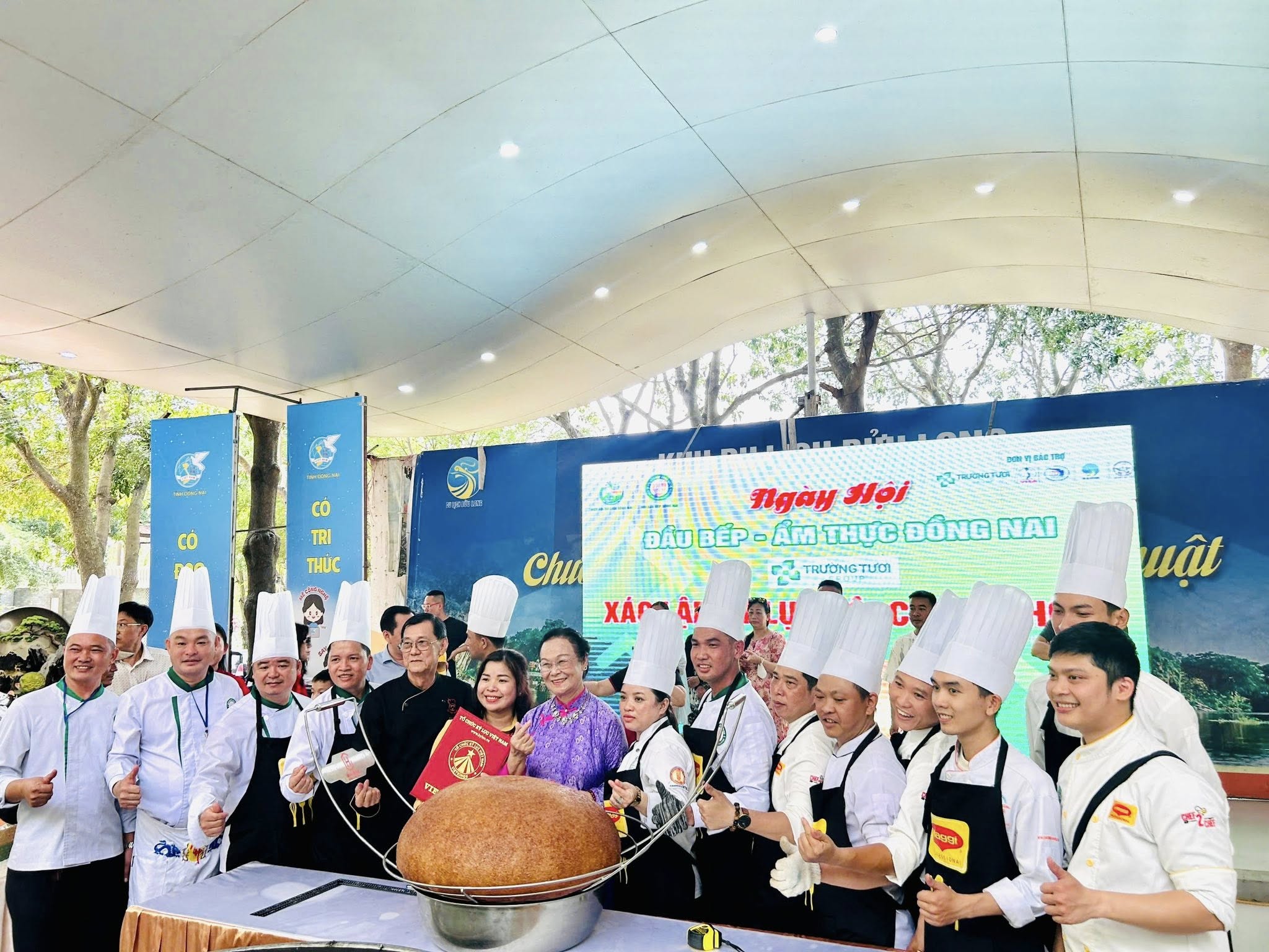 NGÀY HỘI ẨM THỰC ĐỒNG NAI (20/08/2025) - Đồng Nai kể câu chuyện du lịch bằng ẩm thực