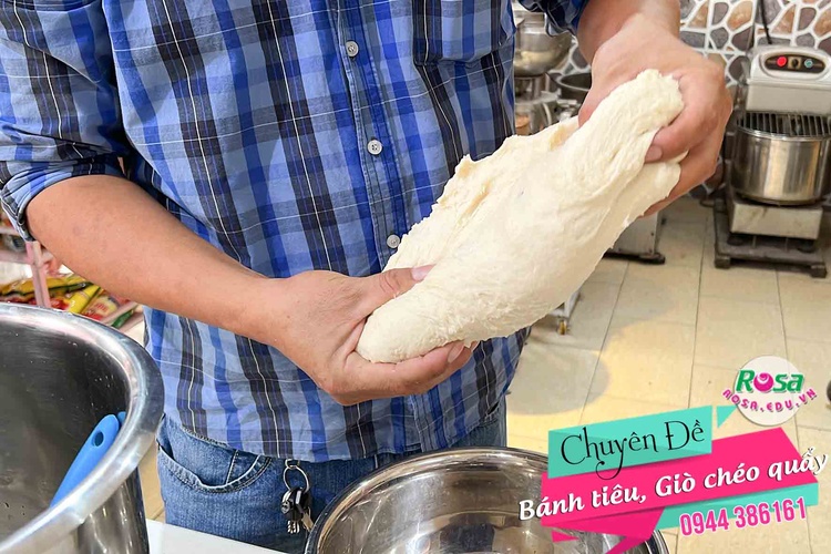 Chuyên Đề Học Làm Bánh Giò Chéo Quẩy Mở Quán Kinh Doanh PVN36