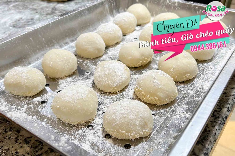 Video Online Học Làm Bánh Tiêu Mở Quán Kinh Doanh 1 Vốn 4 Lời PVN528