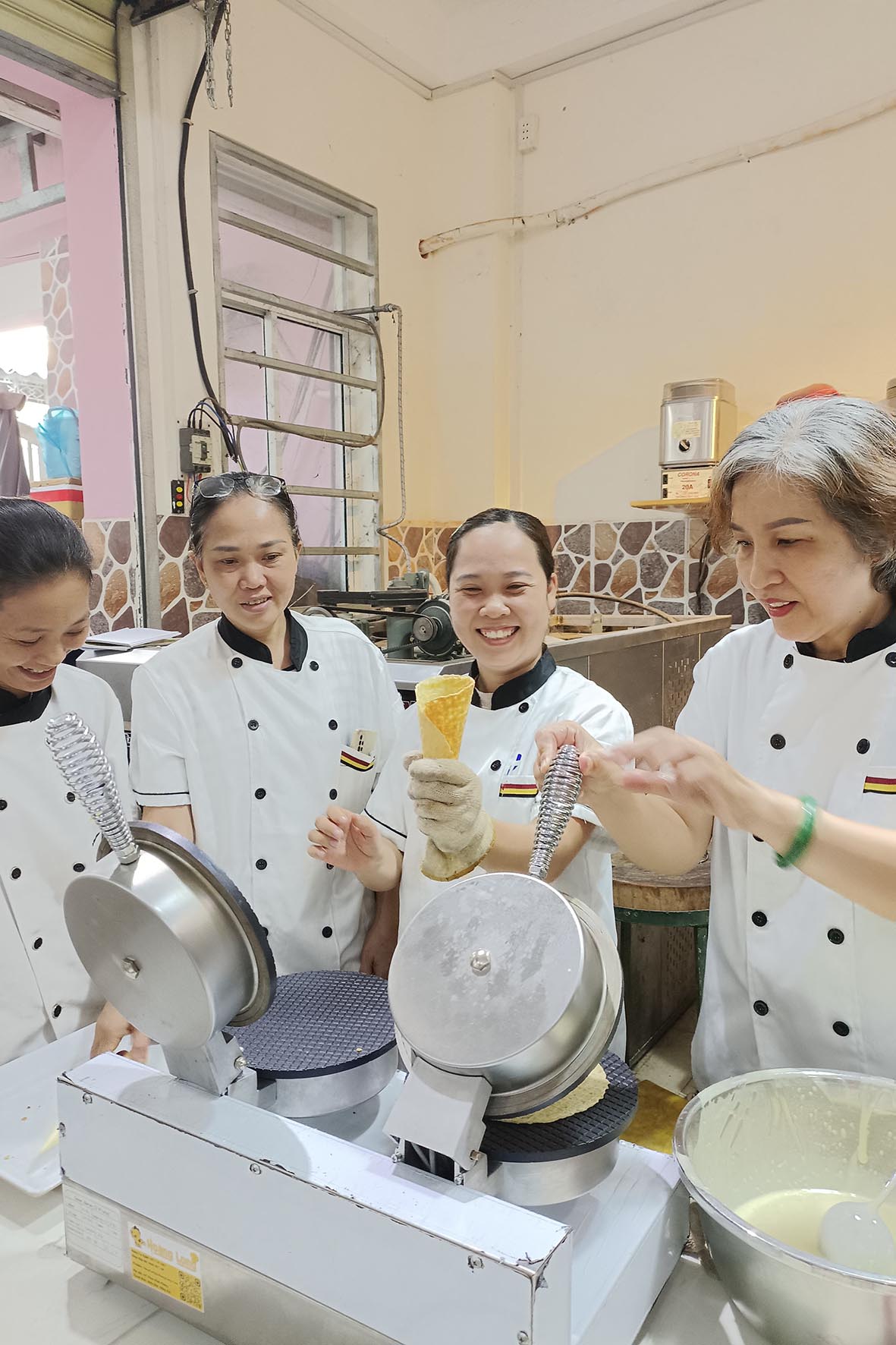 {Tổng Hợp} Tài Liệu, Bảng Công Thức Chi Tiết Waffle Street Lab : Bí Quyết Làm Bánh Đường Phố Chuẩn Vị