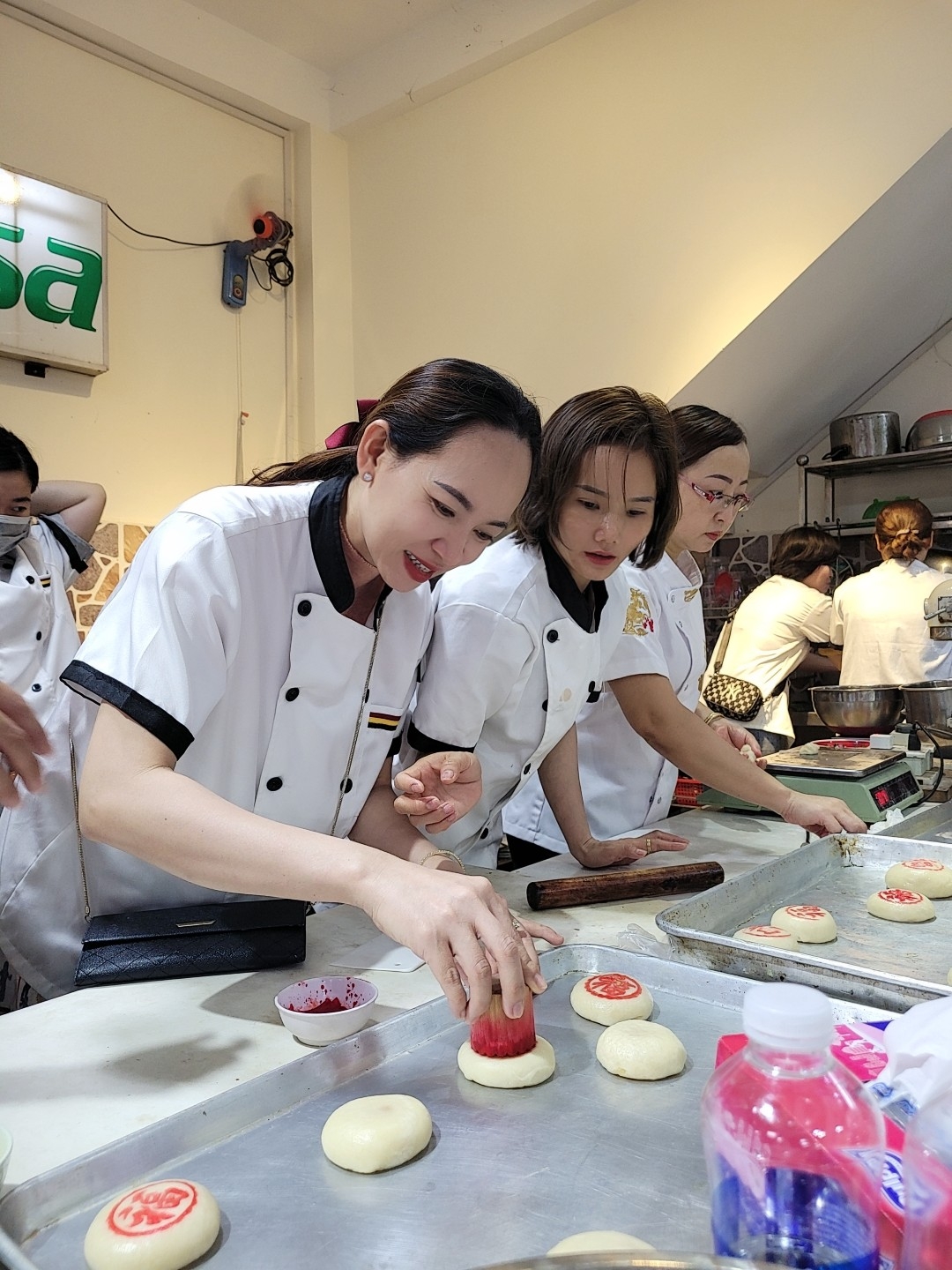 Công Thức Học Cách Làm Bánh Pía 好餅- Bánh Lột Da PVN350