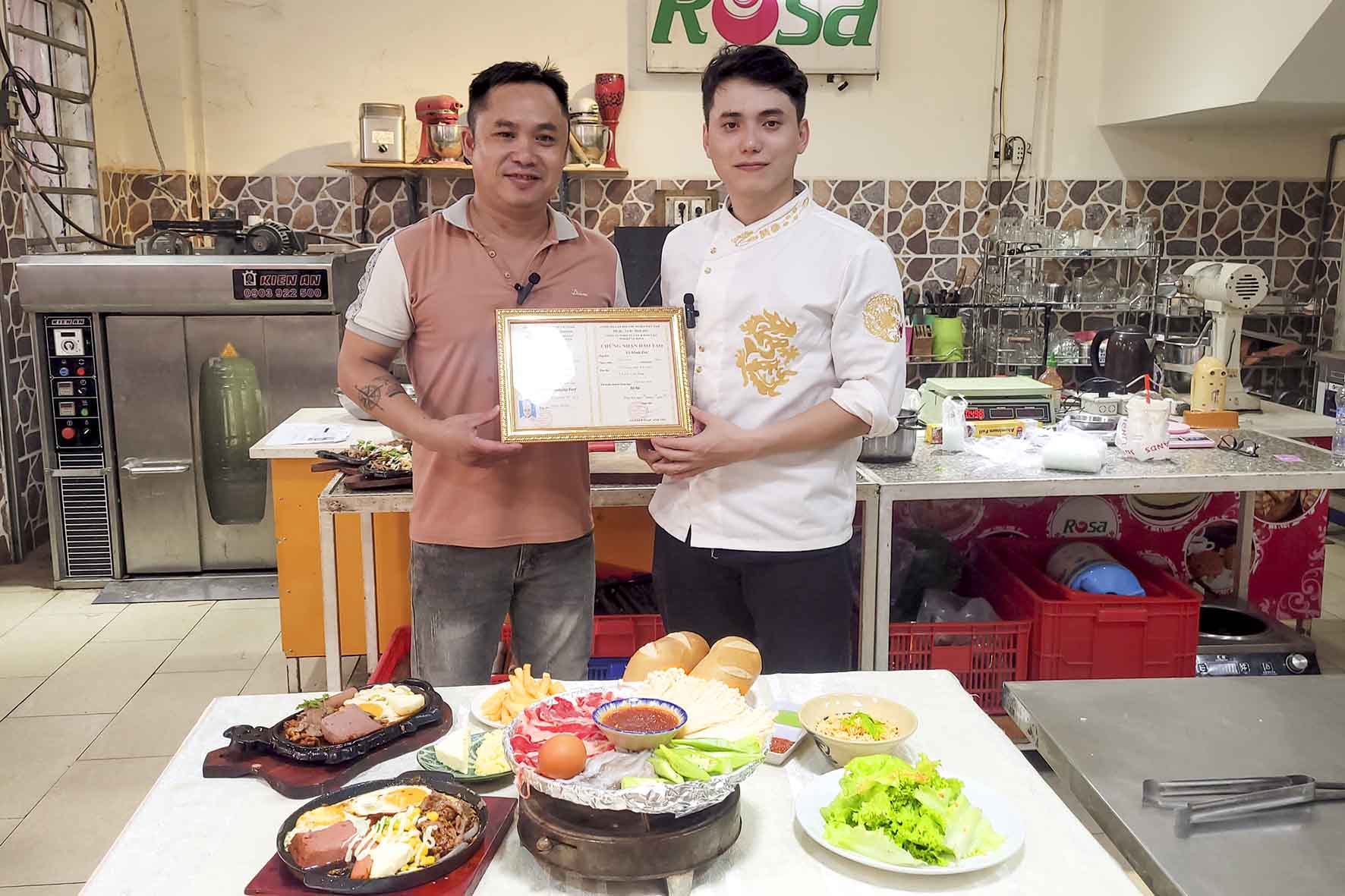 Tổng hợp chuyên đề ẩm thực, dạy bí quyết nấu ăn & làm bánh cùng đầu bếp CHÂU VÂN PHI LONG