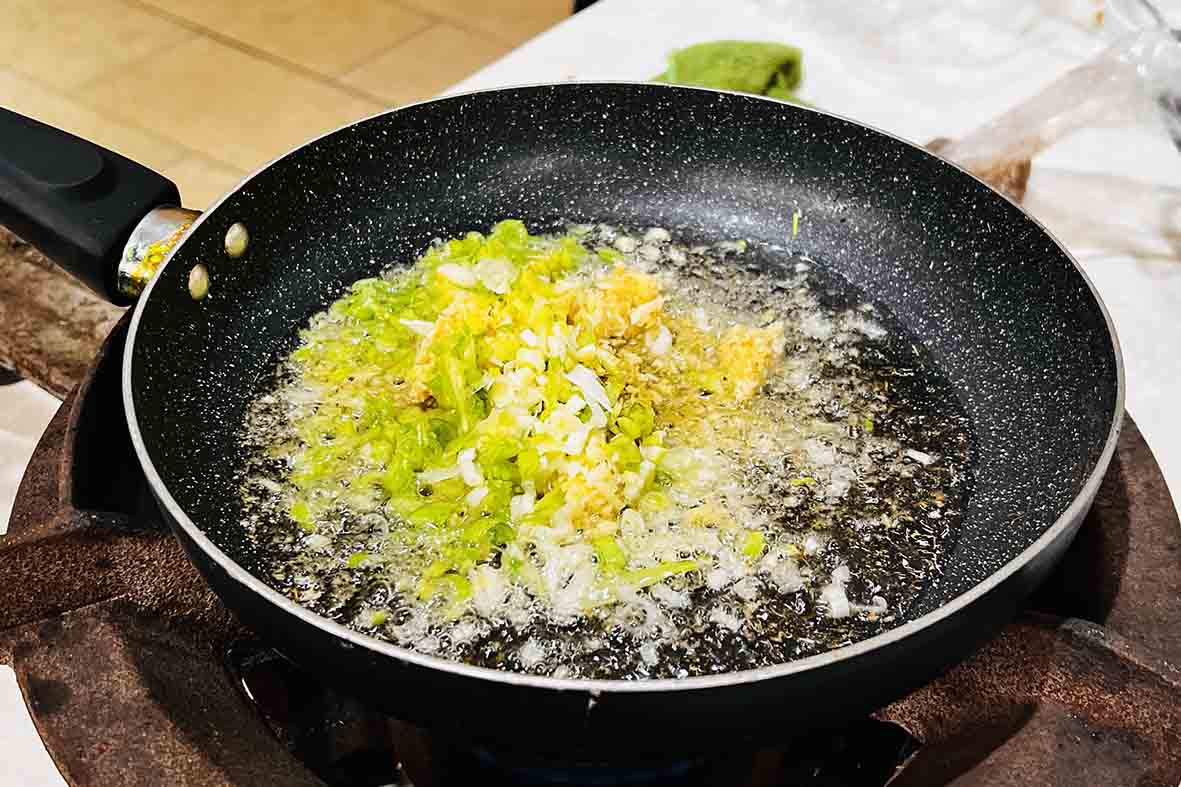 Công Thức Học Nấu Bún Bò Huế - Bún Bò Giò Heo đủ vị Bắc - Trung - Nam Mở Quán Kinh Doanh (Beef Rice Noodles) PVN1391