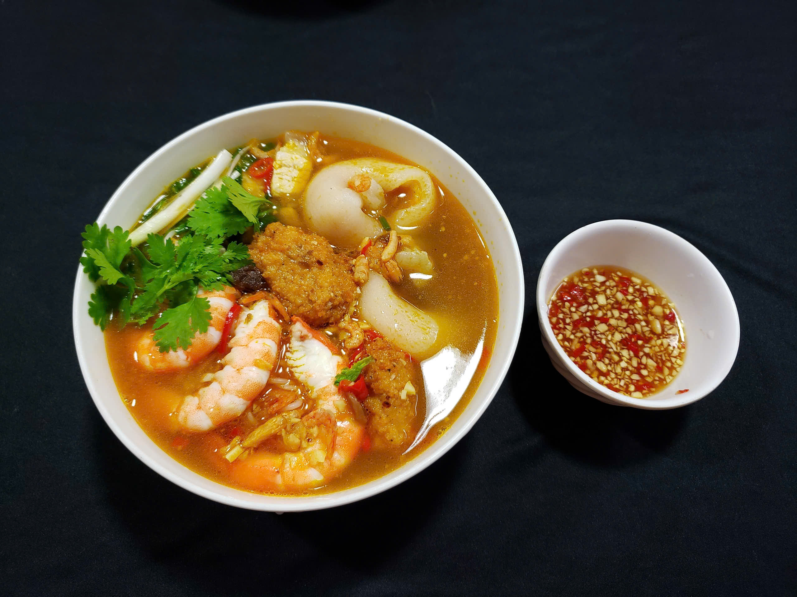 {Tổng Hợp} Tài Liệu, Bảng Công Thức Chi Tiết Tất Tần Tật Về Bún: Khóa Học Nấu Đủ Các Món Bún Ngon Chuẩn Vị - Mastering Vietnamese Bun Recipes: Learn To Cook All Classic Bun Dishes