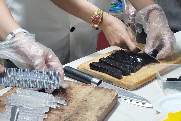 Workshop Học Làm Chè Thái Sầu Riêng (Sầu Riêng, Mít, Bơ, Nhãn, Rau Câu, Sương Sáo, Hạt Đác) PVN304