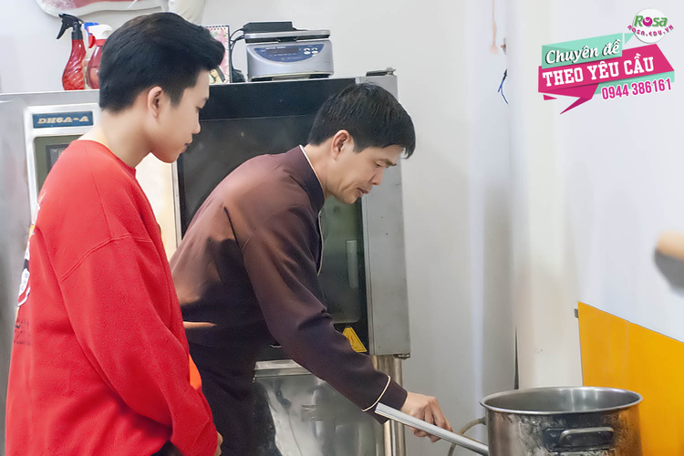 Video Online học cách nấu món CƠM GÀ HẢI NAM chuẩn vị ẩm thực Trung Hoa PVN895