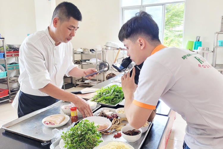 Tổng hợp chuyên đề ẩm thực, dạy bí quyết nấu ăn cùng đầu bếp VŨ DUY THƯỜNG