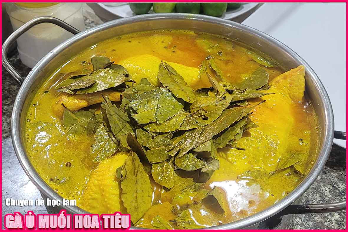 Chuyên đề học làm GÀ Ủ MUỐI (Muối hoa tiêu, thảo mộc, da giòn) - Món ăn hot trend nhất trên thị trường