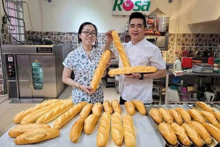 Chuyên đề học làm BÁNH MÌ VIỆT NAM & CÁC LOẠI NHÂN, MÓN ĂN KÈM BÁNH MÌ - Chia sẻ bí quyết kinh doanh lò bánh mì PVN614