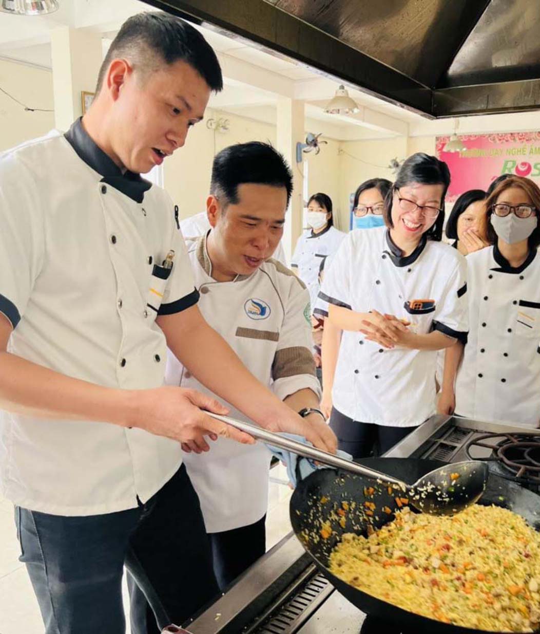 {Tổng Hợp} Tài Liệu, Bảng Công Thức Chi Tiết Bí Quyết Món Cơm Việt - Tinh Hoa Ẩm Thực