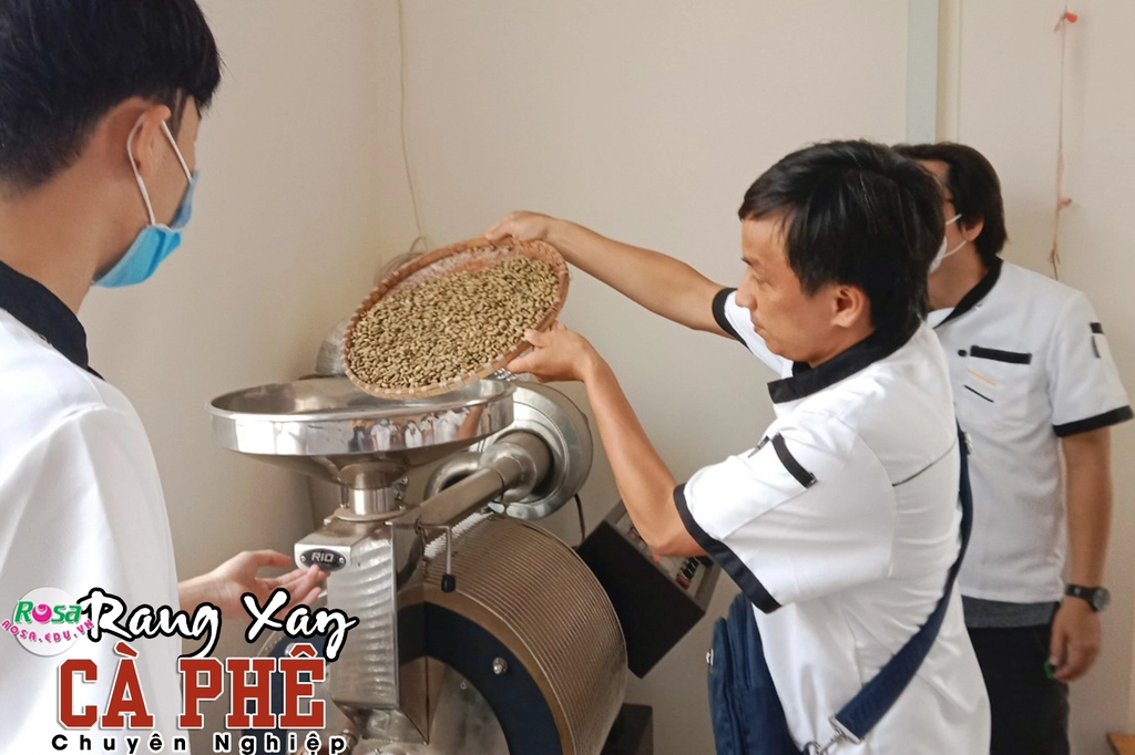 Chuyên đề học PHA CHẾ CÀ PHÊ BARISTA - Nắm trọn bí quyết pha các món thức uống từ cà phê mở quán kinh doanh PVN69