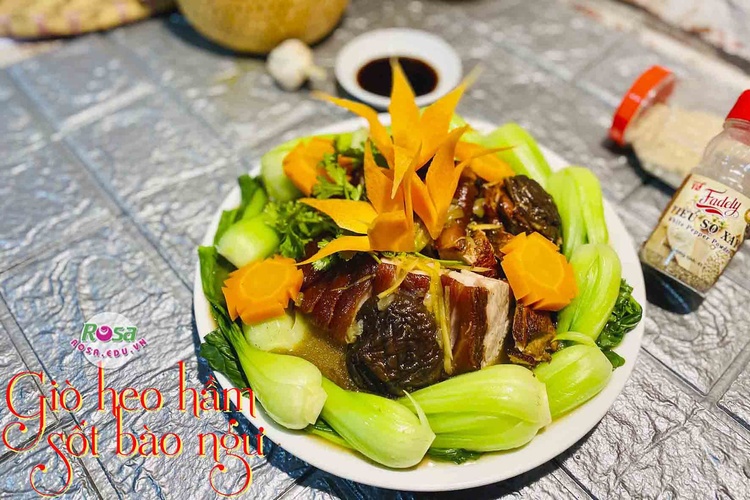 Công Thức học cách làm CHÂN GIÒ HEO RÚT XƯƠNG PVN334