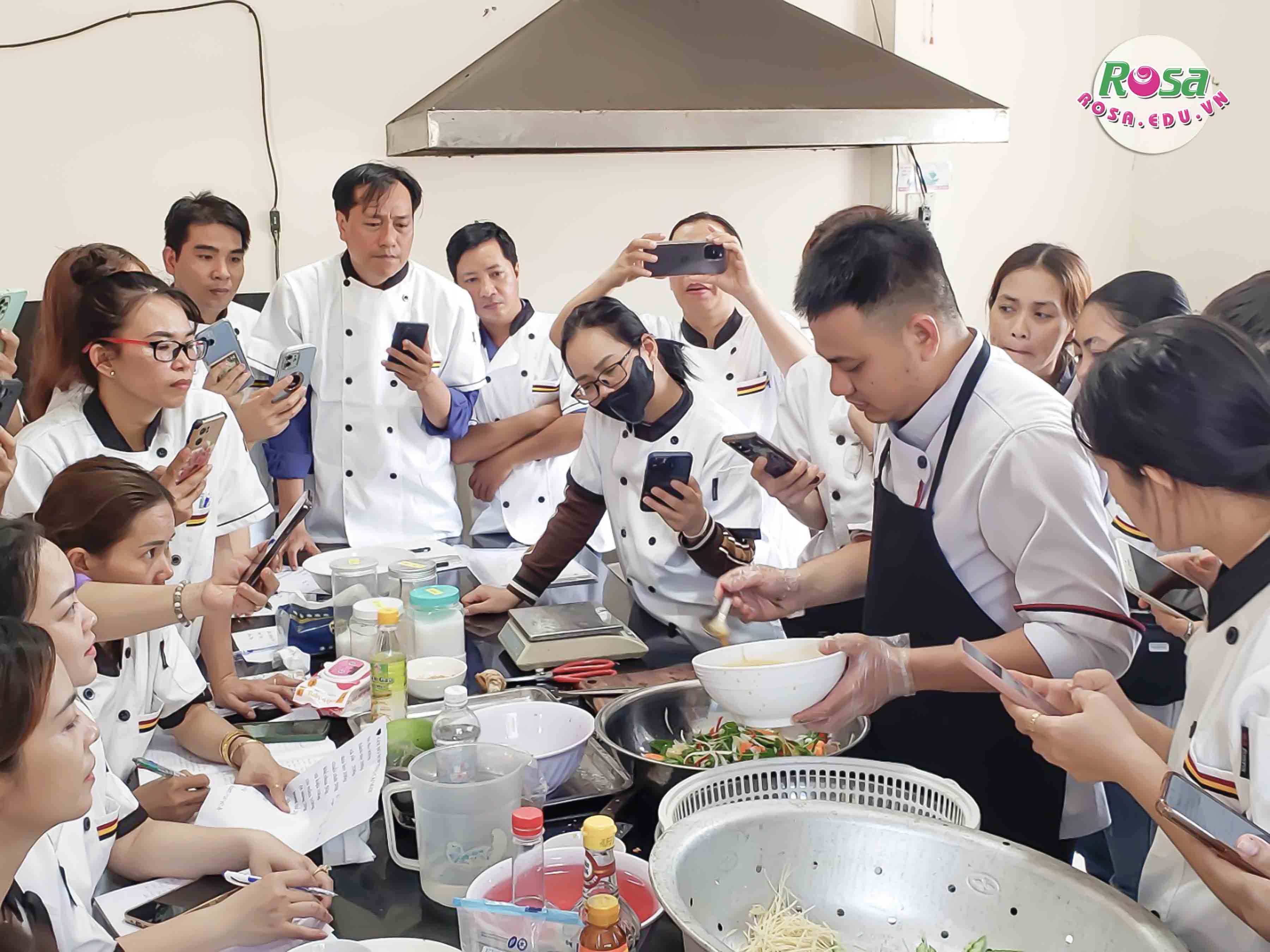 {Tổng Hợp} Tài Liệu, Bảng Công Thức Chi Tiết Gỏi Việt - Tinh Hoa Ẩm Thực