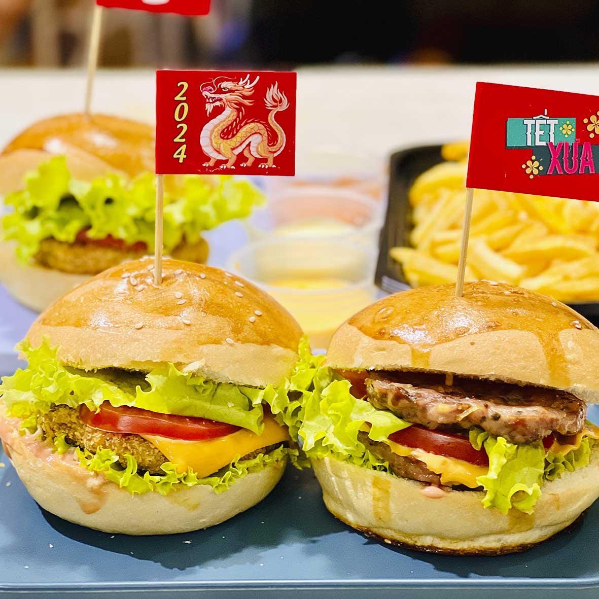 Chuyên Đề Học Cách Làm Bánh Mì Hamburger (Nhân Bò, Nhân Gà, Nhân Tôm) - Mở Tiệm Bánh Mì Đắt Khách