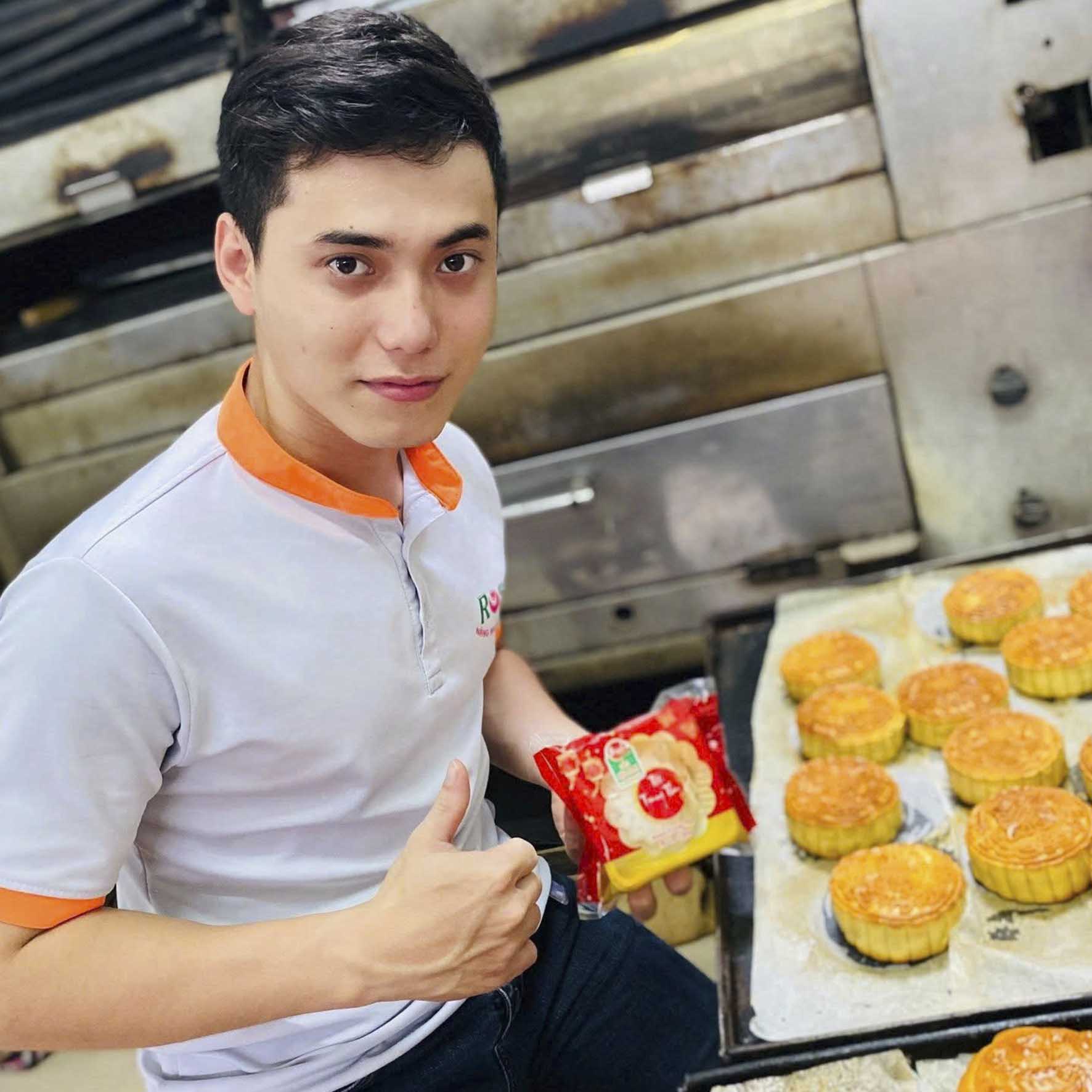 Chuyên Đề Học Làm Bánh Trung Thu - Chỉ Trong 3 Buổi Vững Tay Nghề, Nắm Vững Bí Quyết Kinh Doanh Lò Bánh Truyền Thống