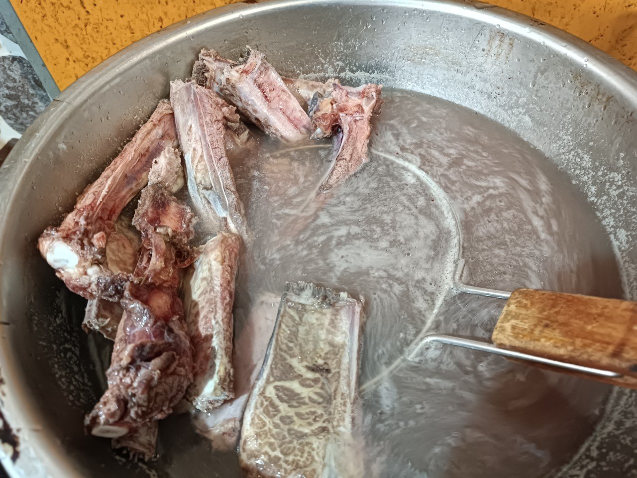 Công thức học cách nấu HỦ TIẾU BÒ VIÊN: bò viên, mực ngâm nước tro, bì nổ, sa tế, đu đủ ngâm chua - Chuẩn vị Trung Hoa PVN836