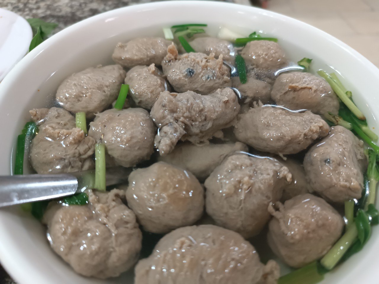 Công thức học cách nấu HỦ TIẾU BÒ VIÊN: bò viên, mực ngâm nước tro, bì nổ, sa tế, đu đủ ngâm chua - Chuẩn vị Trung Hoa PVN836