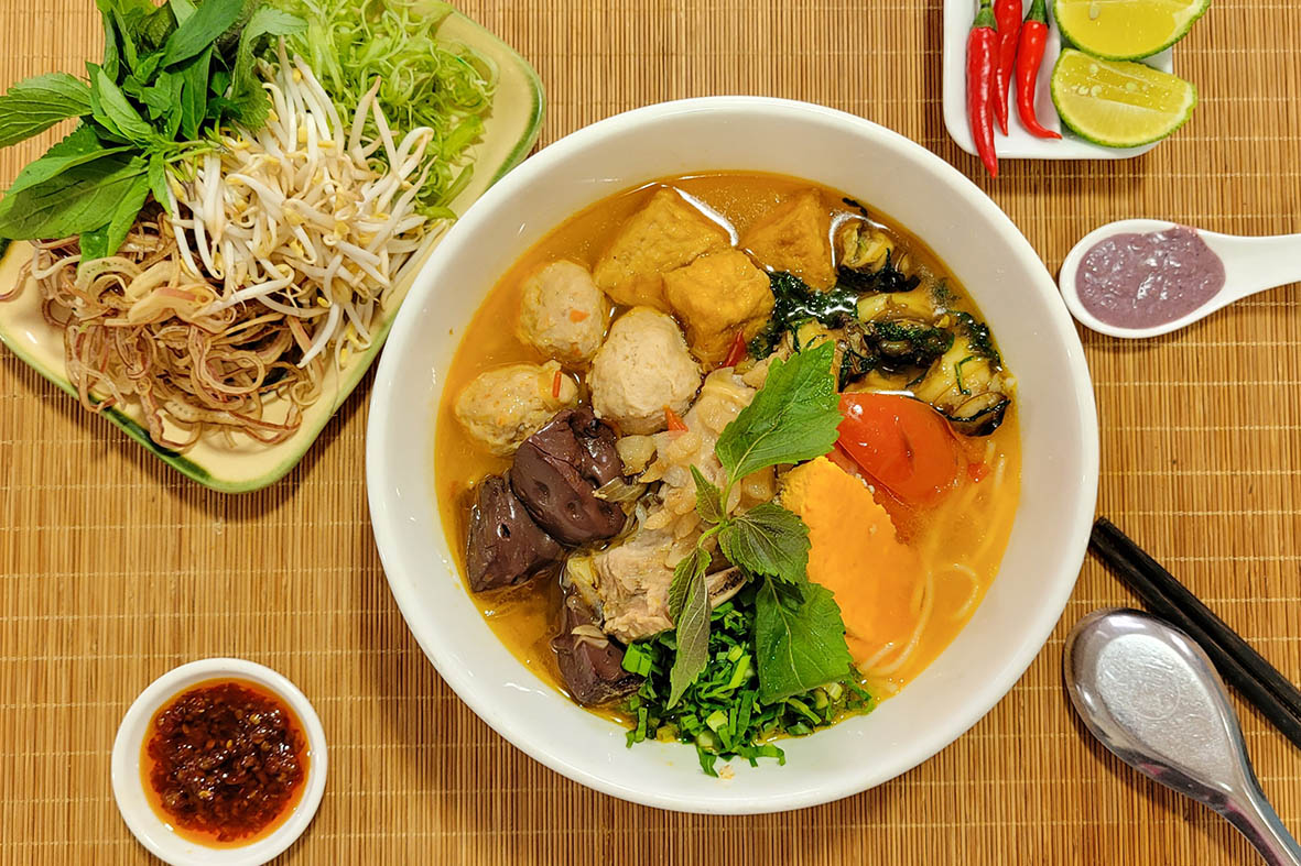 Chuyên đề học cách nấu BÚN RIÊU & CANH BÚN (BÚN ĐỎ, RIÊU CUA, ỐC, CHẢ CUA, BÁNH ĐA) - Mở quán chuyên kinh doanh PVN1396