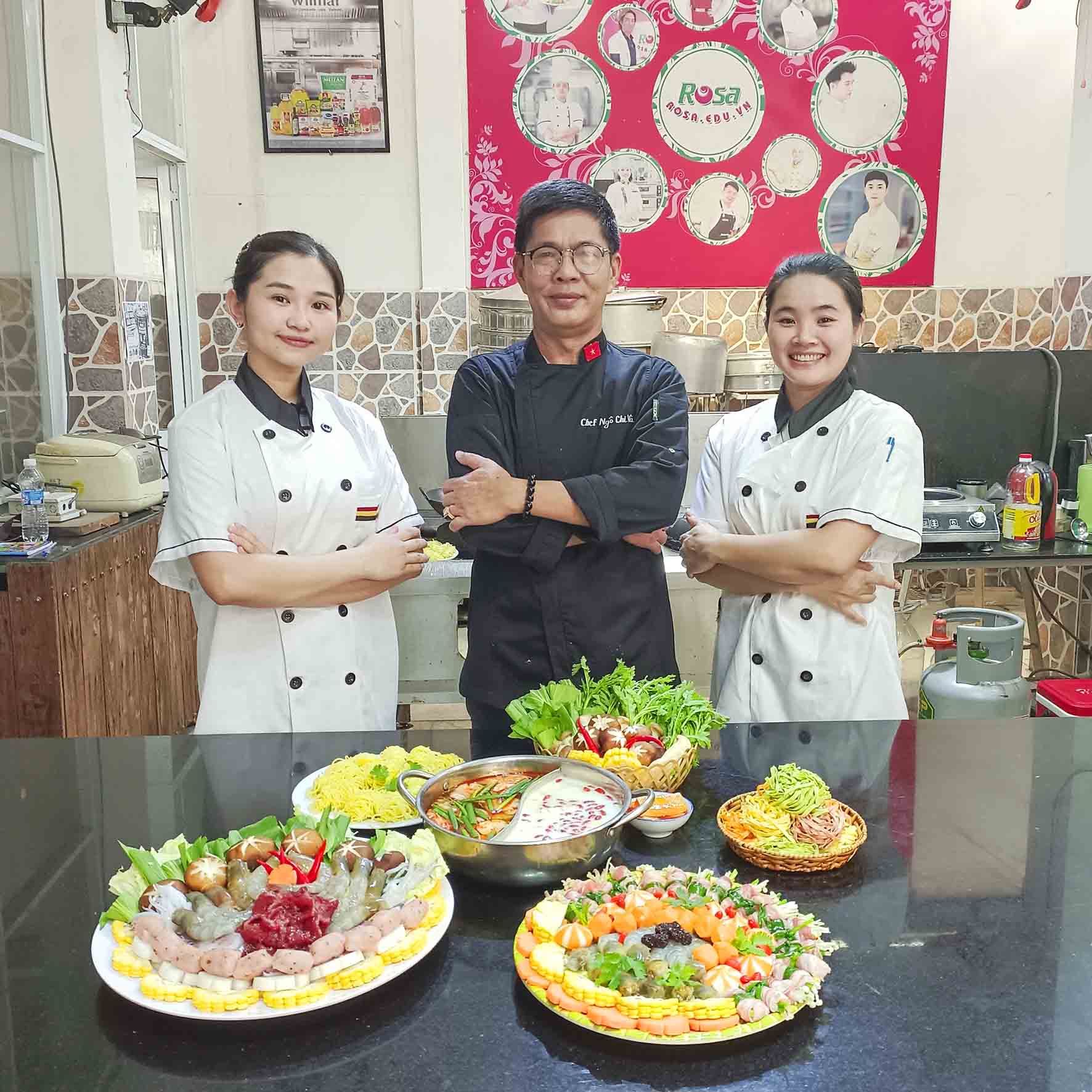 Đầu Bếp Chuyên Nghiệp (100 Giờ)