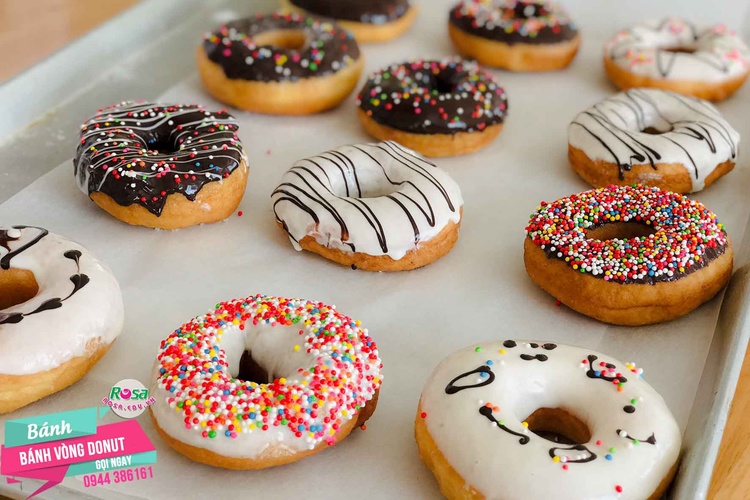 Chuyên đề học làm BÁNH VÒNG DONUT: HỌC BÍ QUYẾT LÀM MỀM XỐP, ĐA DẠNG HƯƠNG VỊ VÀ KINH DOANH