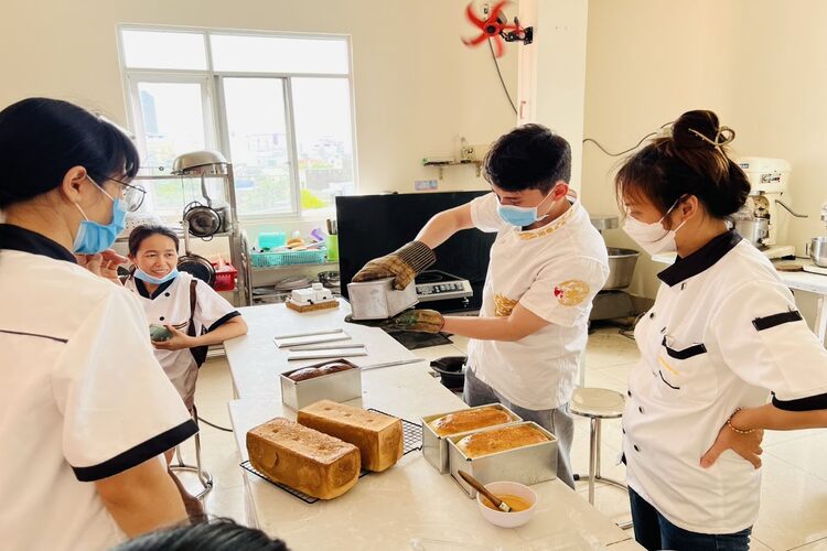 Workshop Học Làm Bánh Mì Sanwich (SandWich Ổ Lạt + SandWich Ổ Chocolate + SandWich Ổ MatCha) PVN1057