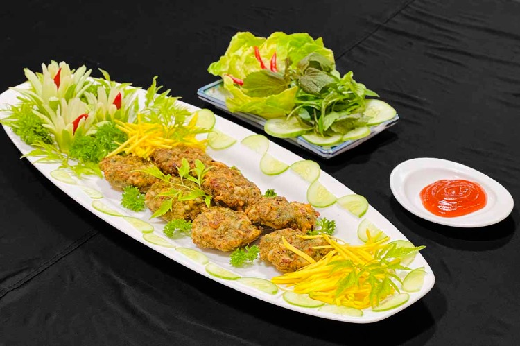 Chuyên đề học làm CHẢ MỰC - Đặc sản xứ biển, giòn sựt, thơm ngon, bán thu hút khách