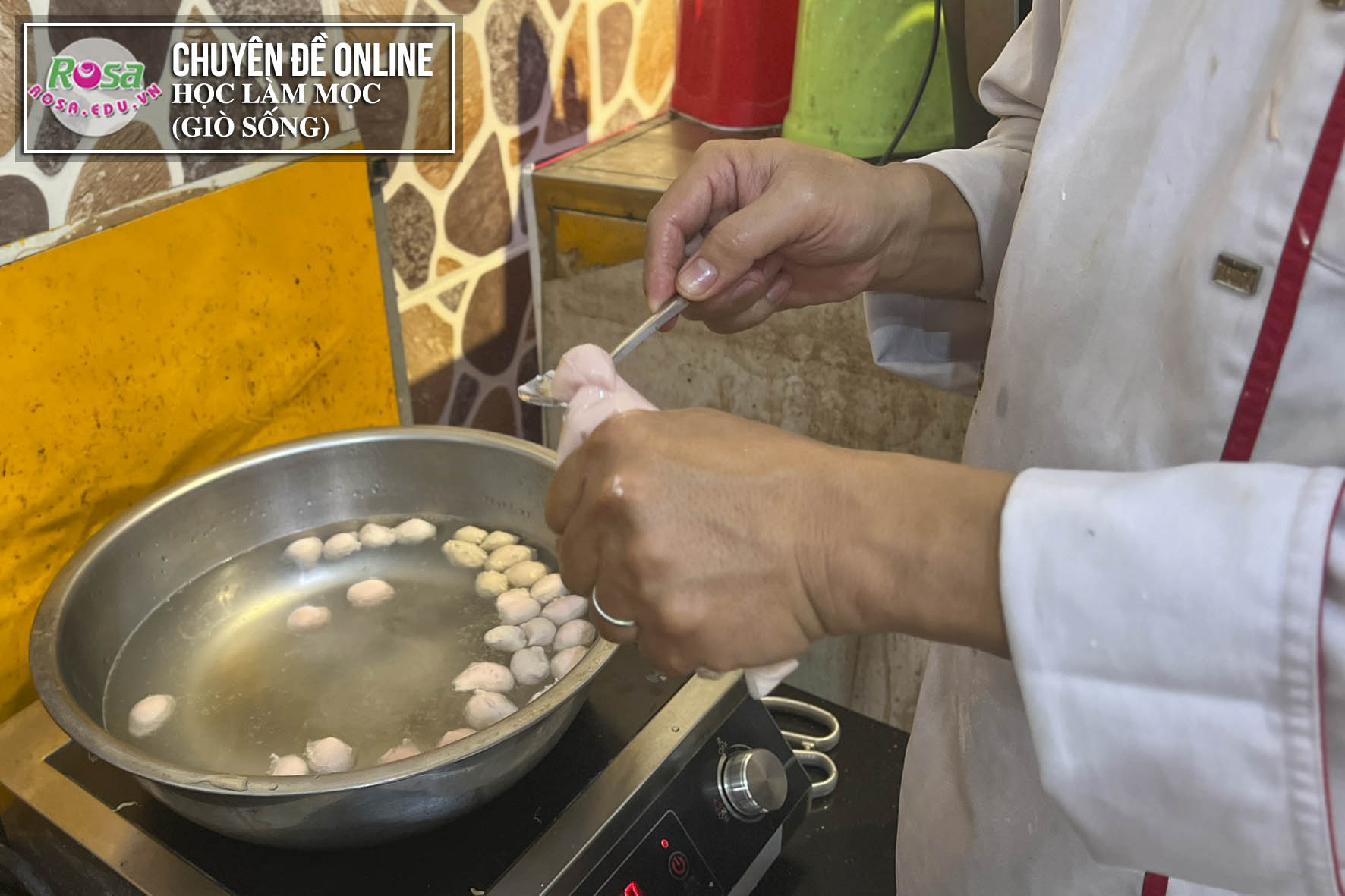 Chuyên đề học cách nấu BÚN MỌC (Bún mọc giò heo, bún mọc sườn, bún mọc Hố Nai, bún mọc Sài Gòn) - Mở quán BÚN MỌC gia truyền