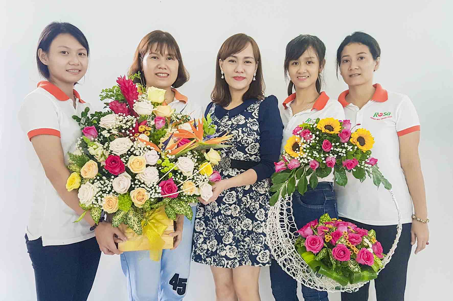 Cắm Hoa Chuyên Nghiệp (100 Giờ)