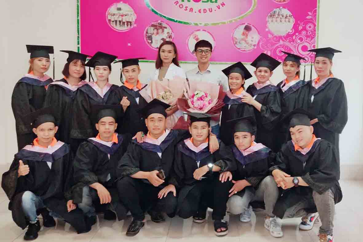 Kỹ Thuật Chăm Sóc & Sơn Móng (8 Buổi - 32 Giờ)