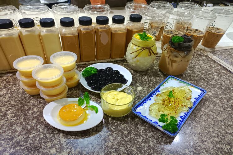 Workshop Học Làm Trà Sữa Truyền Thống + Trà Sữa Gạo (Kem Trứng, Bánh Flan, Sương Sáo)