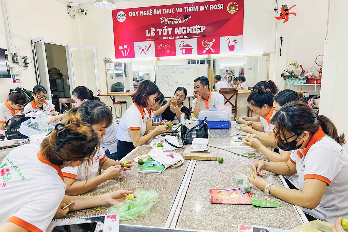 [Đào tạo Online] Nghề TRANG TRÍ MÓNG_ Nail Art Chuyên Nghiệp Cấp Tốc - Học 1 Kèm 1 Bao Ra Nghề Nhanh Ở Biên Hòa, Đồng Nai