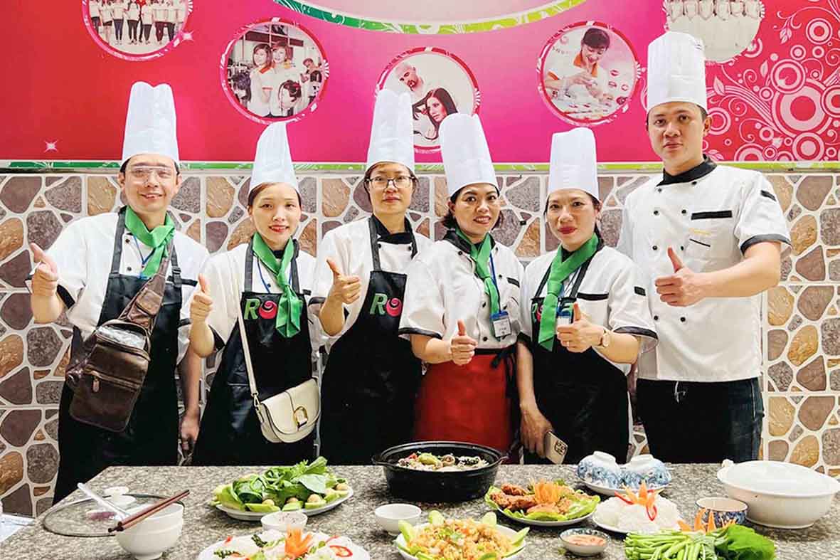 Kỹ Thuật Ẩm Thực (296 Giờ)